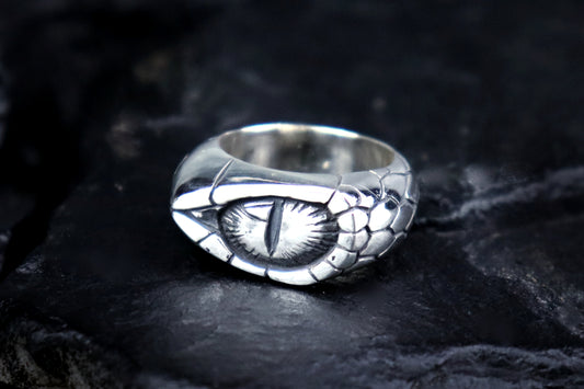 Snake eye I